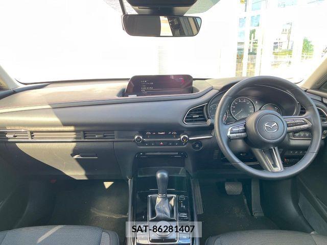 Mazda CX-30 2022-02 8207121-1
