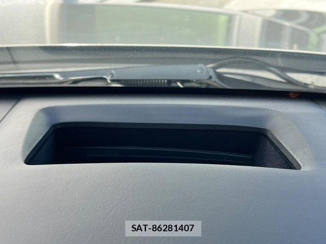 Mazda CX-30 2022-02 8207121-5