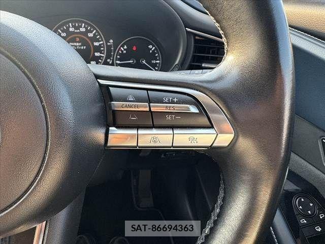 Mazda CX-30 2022-07 8207114-26