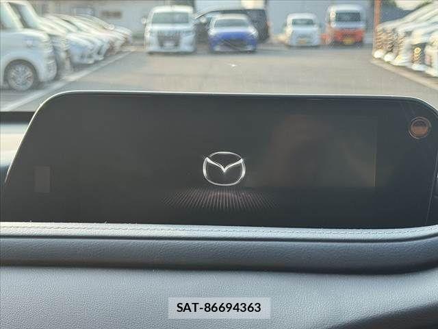 Mazda CX-30 2022-07 8207114-2