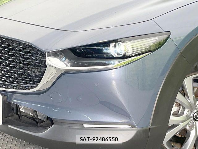 Mazda CX-30 2022-02 8207117-11