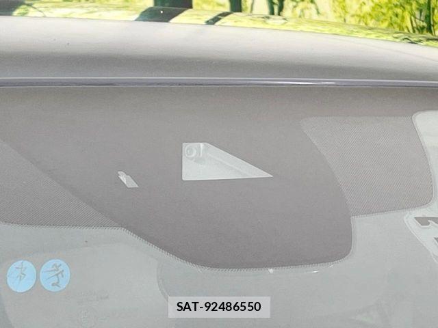 Mazda CX-30 2022-02 8207117-4