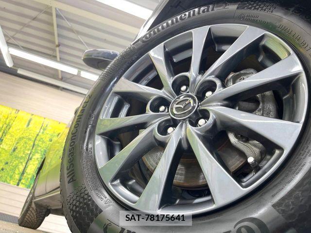 Mazda CX-30 2021-10 8207126-11