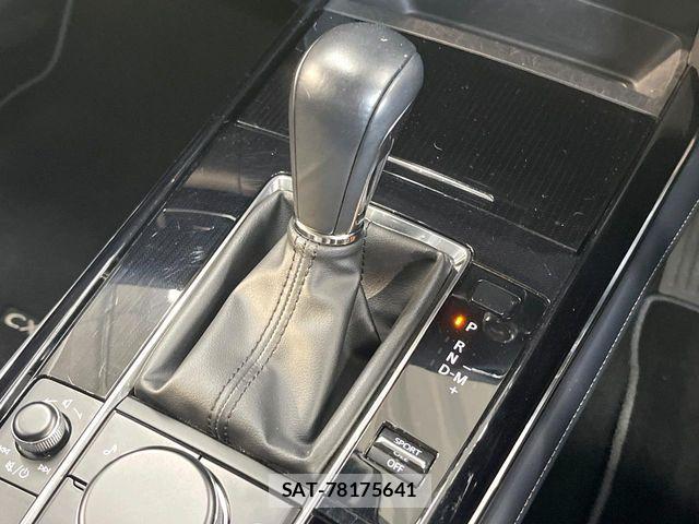 Mazda CX-30 2021-10 8207126-19