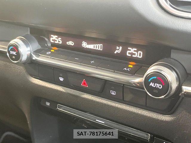 Mazda CX-30 2021-10 8207126-5