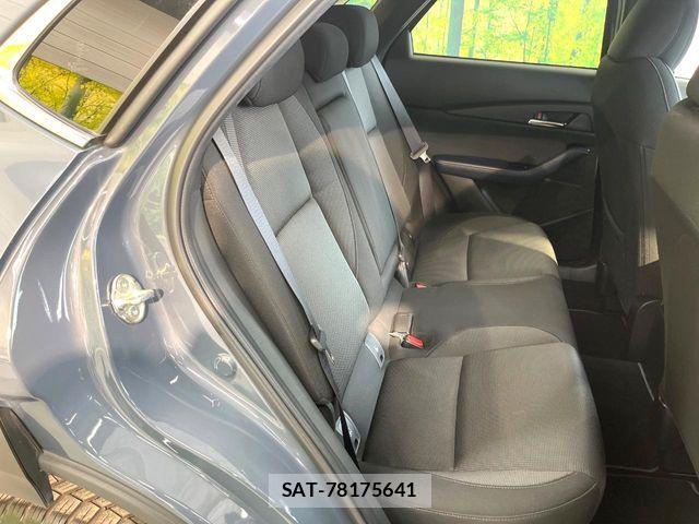 Mazda CX-30 2021-10 8207126-7