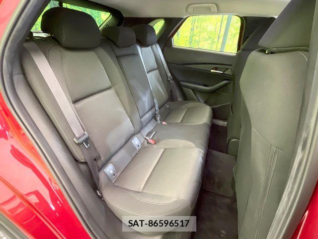 Mazda CX-30 2020-03 8207125-8
