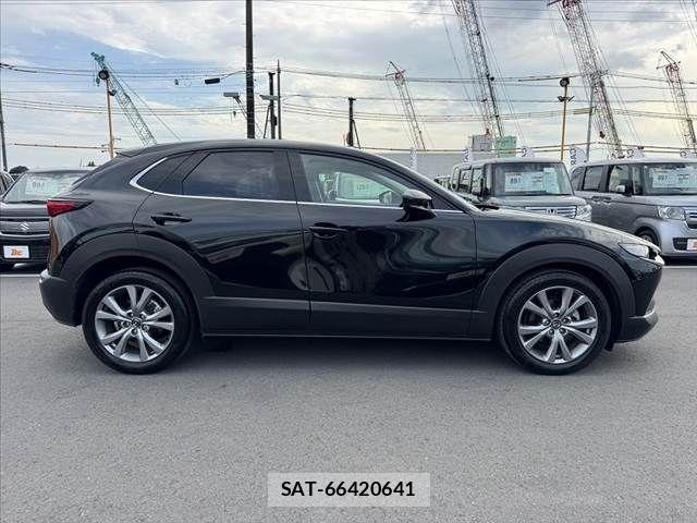 Mazda CX-30 2022-01 8229468-11