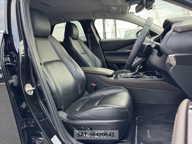Mazda CX-30 2022-01 8229468-15