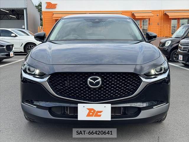 Mazda CX-30 2022-01 8229468-8