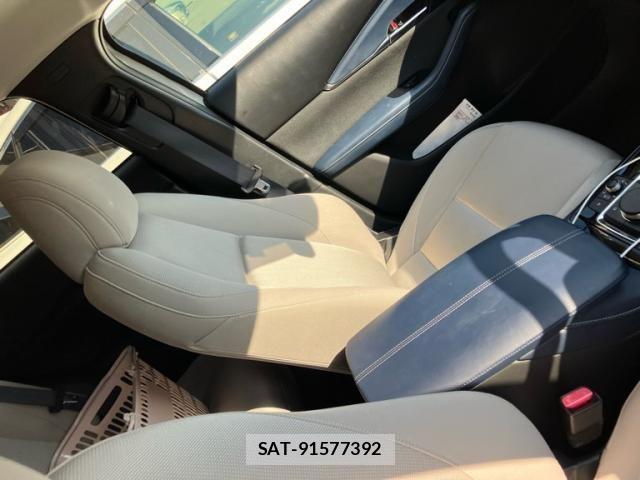 Mazda CX-30 2022-03 8229469-11