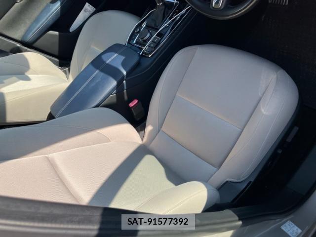 Mazda CX-30 2022-03 8229469-12