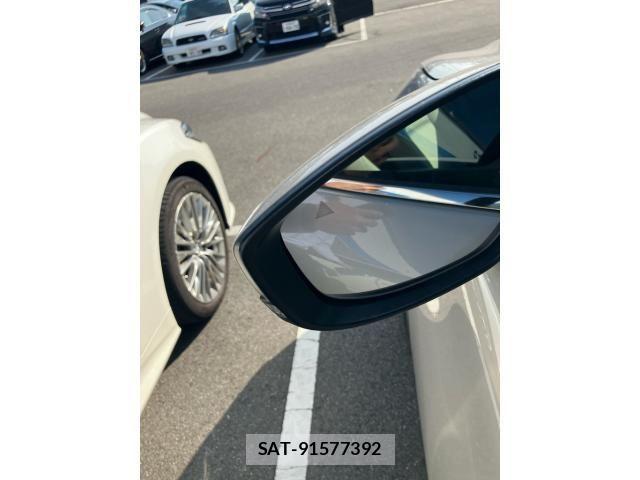 Mazda CX-30 2022-03 8229469-8