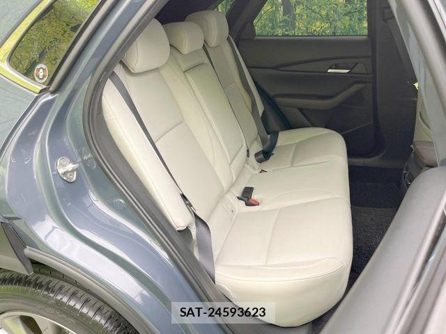 Mazda CX-30 2020-02 8244965-8