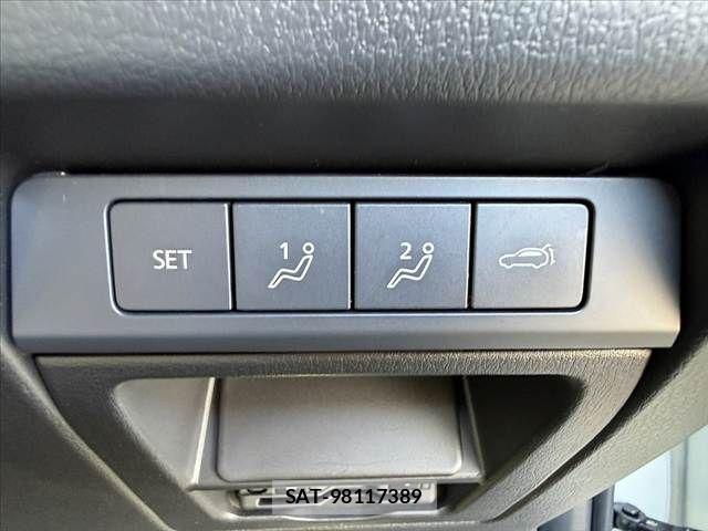 Mazda CX-30 2020-03 8244958-4
