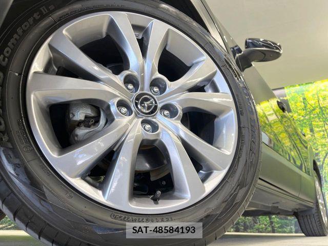 Mazda CX-30 2020-10 8244967-12