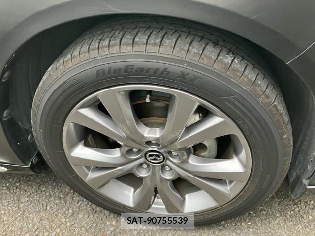 Mazda CX-30 2021-01 8244963-5