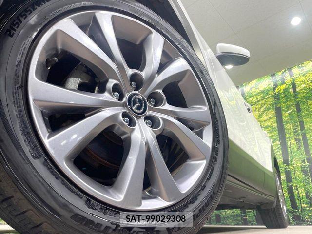 Mazda CX-30 2019-11 8244960-12