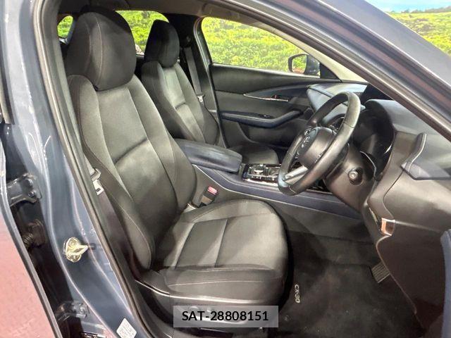 Mazda CX-30 2020-11 8244962-7