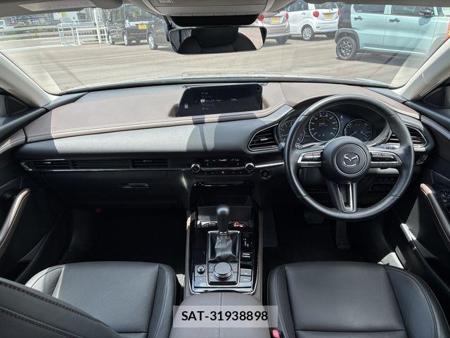 Mazda CX-30 2021-12 8244961-2