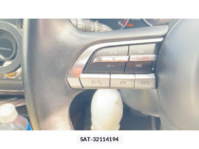 Mazda CX-30 2022-03 8314024-11