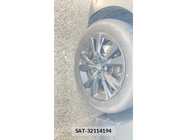 Mazda CX-30 2022-03 8314024-5