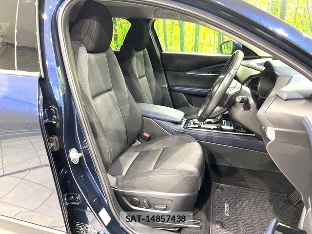 Mazda CX-30 2020-09 8314027-8