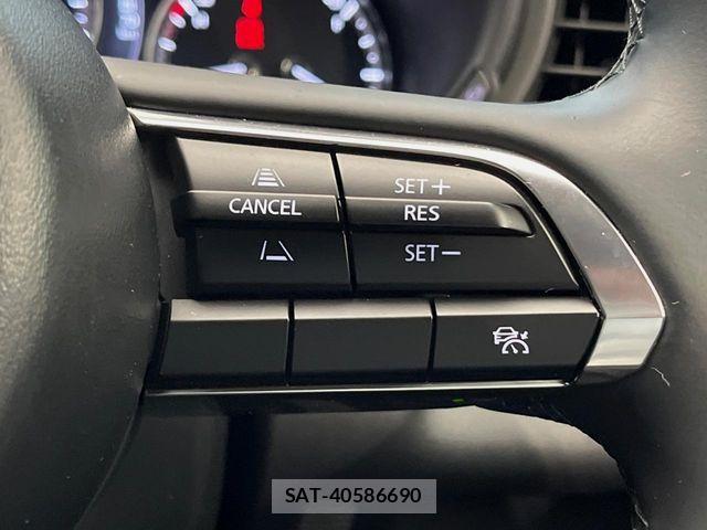 Mazda CX-30 2023-10 8314025-4