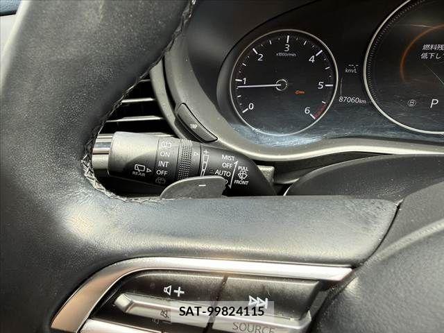 Mazda CX-30 2020-09 8314028-24