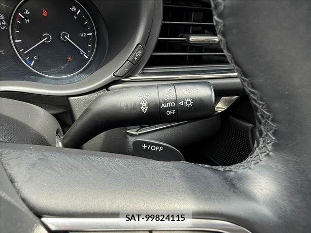 Mazda CX-30 2020-09 8314028-25