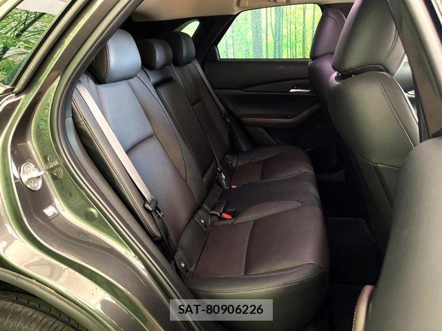 Mazda CX-30 2023-07 8335444-9