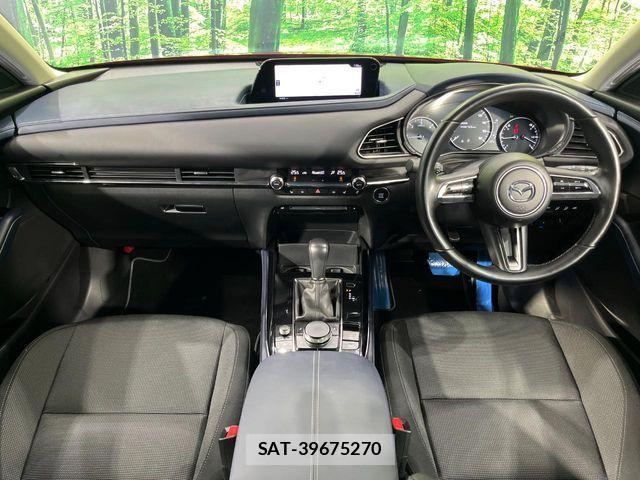 Mazda CX-30 2023-08 8335441-1