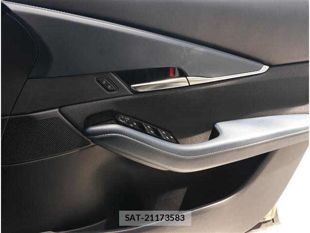Mazda CX-30 2025-03 8335443-4