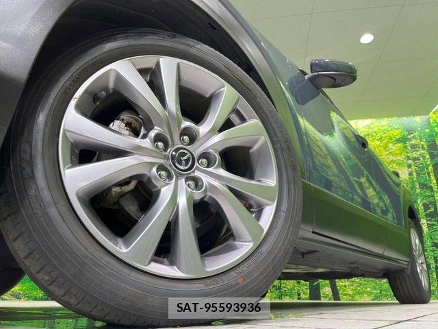 Mazda CX-30 2020-06 8335447-12