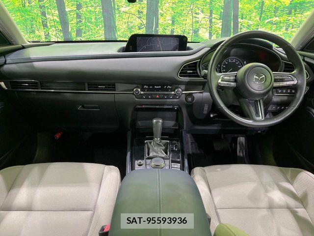 Mazda CX-30 2020-06 8335447-1