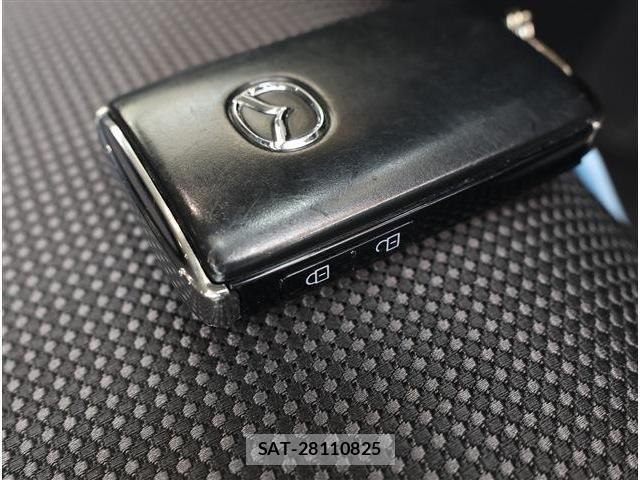 Mazda CX-30 2022-07 8335445-16