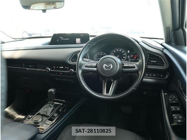 Mazda CX-30 2022-07 8335445-1