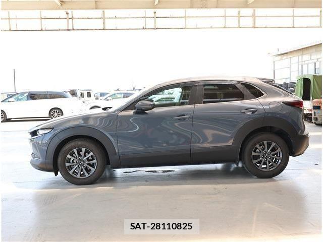 Mazda CX-30 2022-07 8335445-23