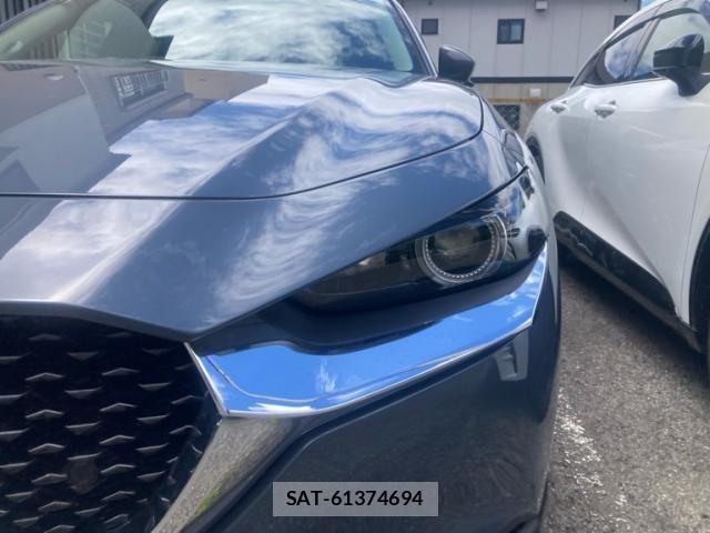 Mazda CX-30 2022-10 8354274-3