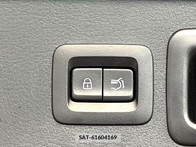 Mazda CX-30 2020-01 8365364-5