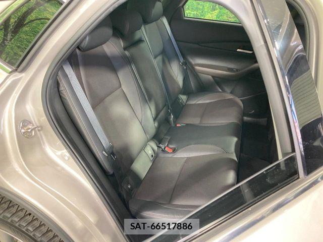 Mazda CX-30 2022-12 8365362-8