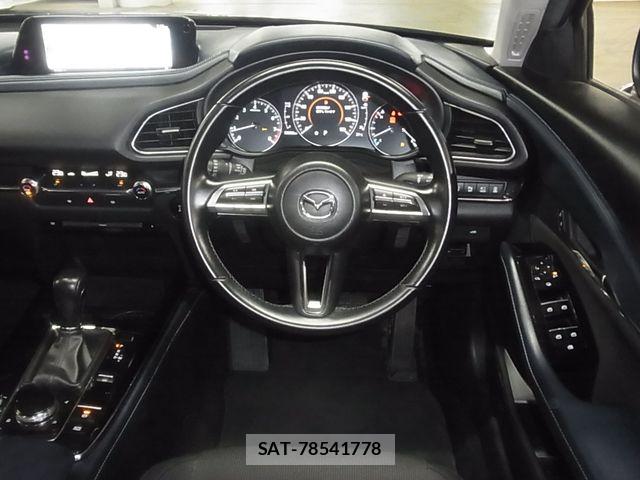 Mazda CX-30 2021-11 8411870-9