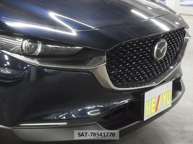 Mazda CX-30 2021-11 8411870-26
