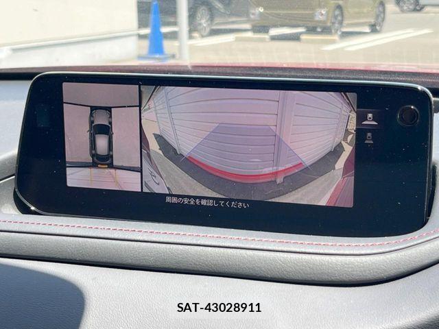 Mazda CX-30 2023-10 8438046-3