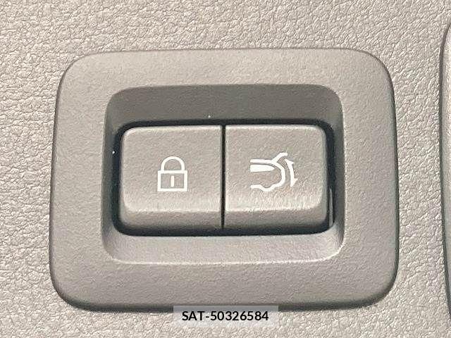 Mazda CX-30 2020-08 8485233-5