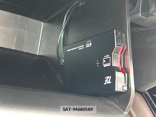 Mazda CX-30 2022-02 8524219-3