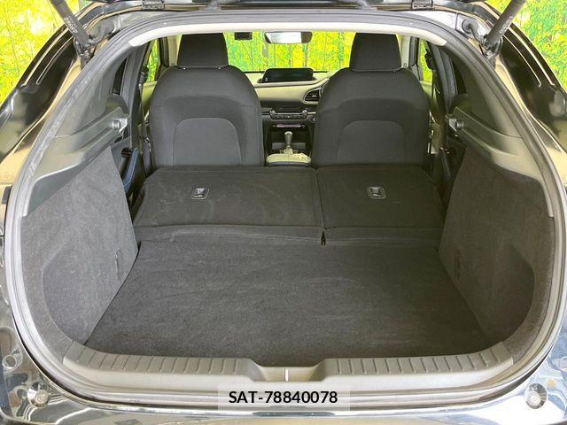 Mazda CX-30 2020-03 8524220-9