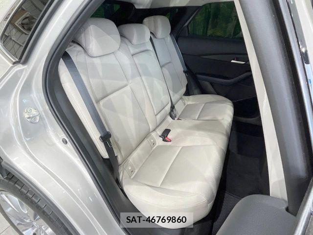 Mazda CX-30 2022-06 8524217-8