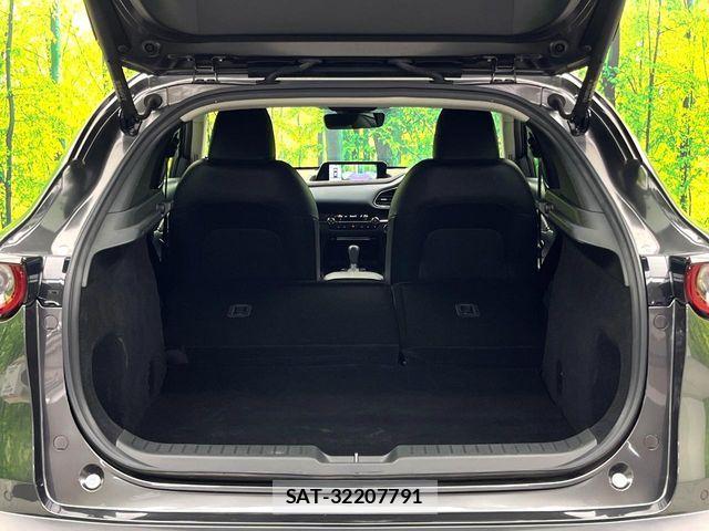 Mazda CX-30 2022-09 8524216-9