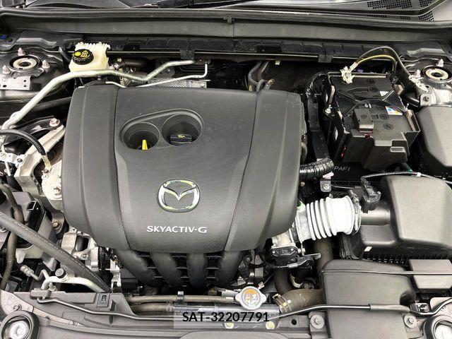 Mazda CX-30 2022-09 8524216-17